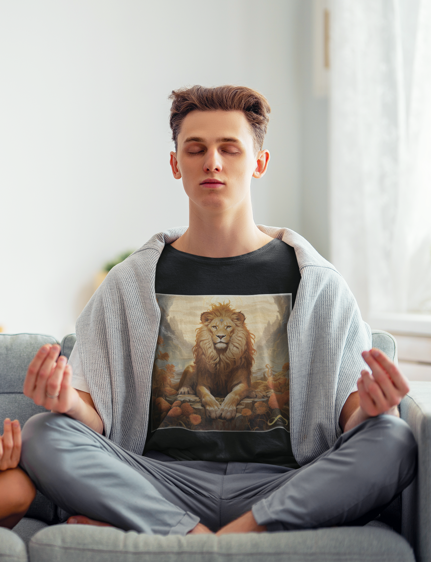 Meditating Lion Men's Shirt